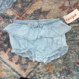 5/$5 Baby girl jean bottoms